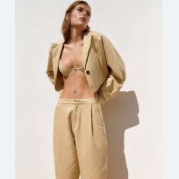 Zara NWT Beige Crop Blazer size Large - Picture 5 of 5